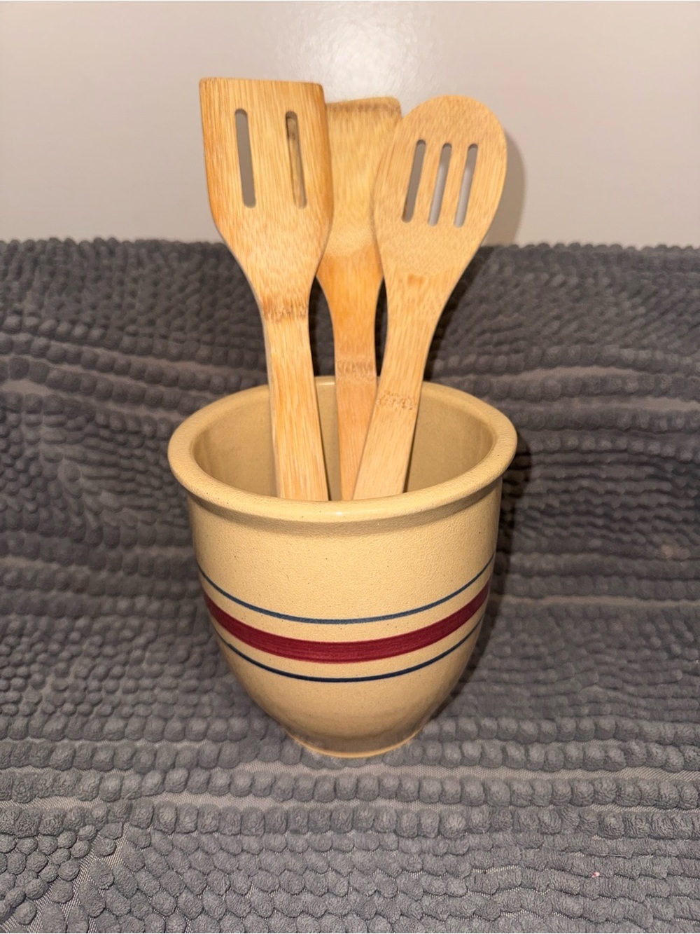 Vintage R.R.P. Co. Roseville Ohio Stoneware Crock | Farmhouse Kitchen Crock